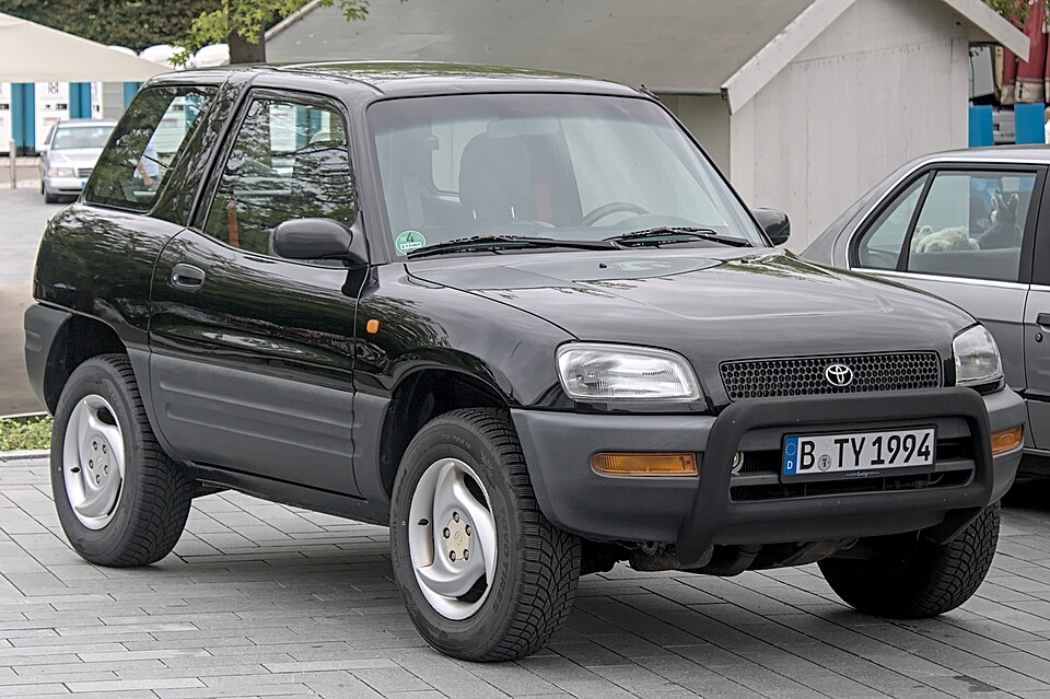 Toyota RAV4 2