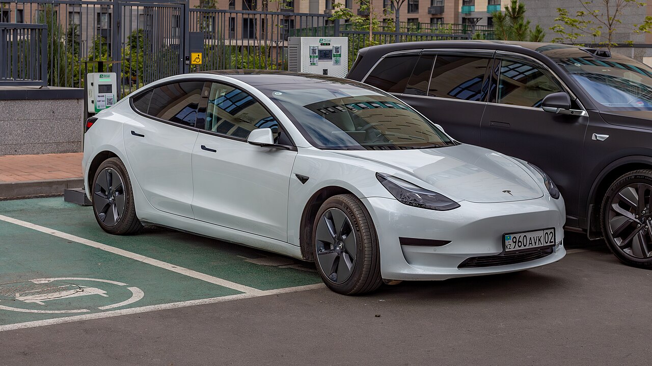 Tesla Model 3 3
